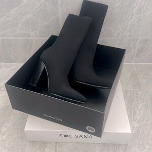 Sol Sana Black Knit Sock Boots – Dannii Stretch Pointed Toe 7.5 / 38 EUC in Box
